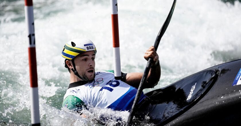 Brasileiros garantem vaga nas semifinais da canoagem slalom