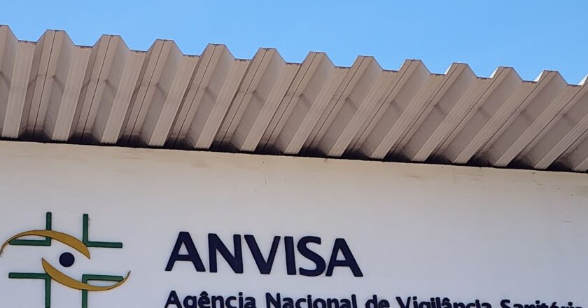 Anvisa alerta para mensagens fraudulentas enviadas por email