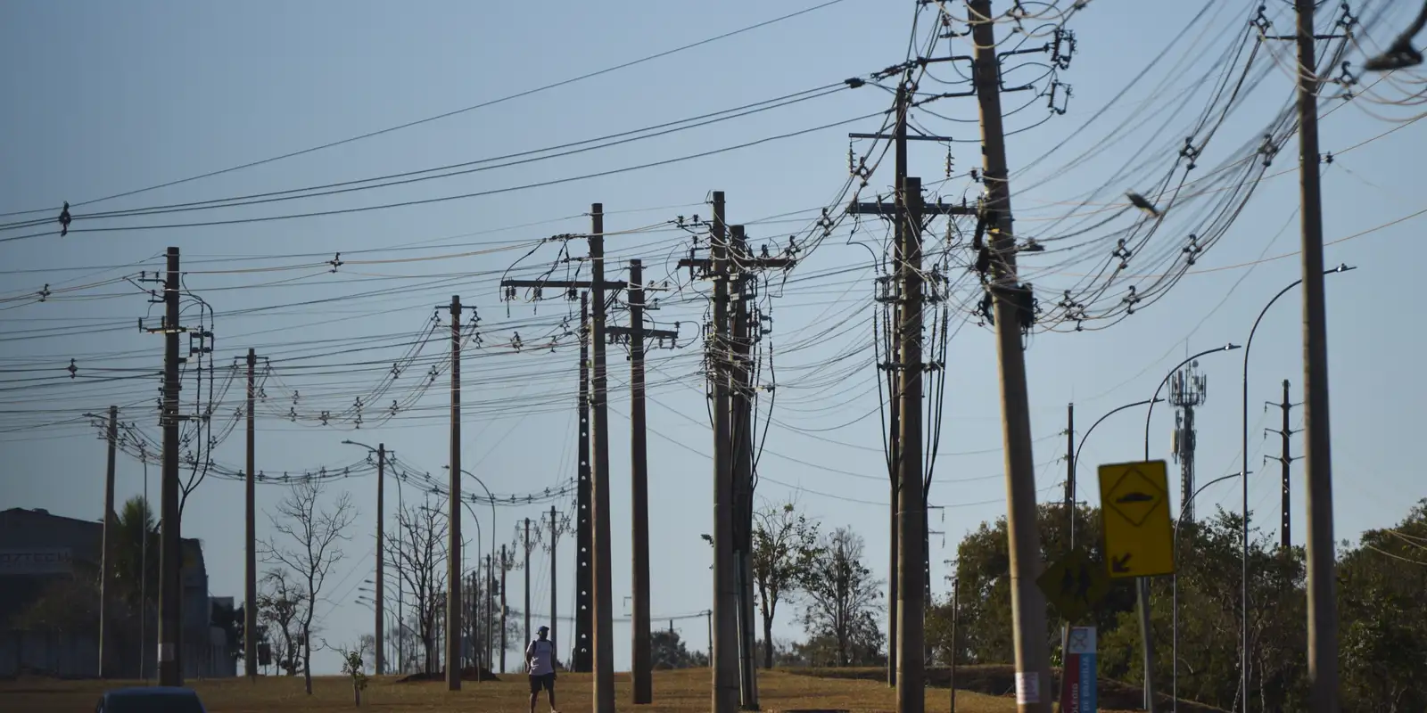 Campanha nacional busca prevenir acidentes com a rede elétrica