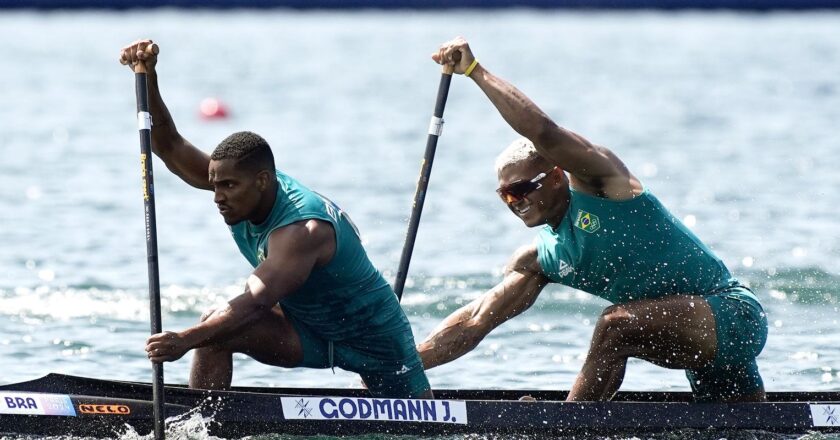 Isaquias e Jacky se garantem na semi da canoagem velocidade em Paris