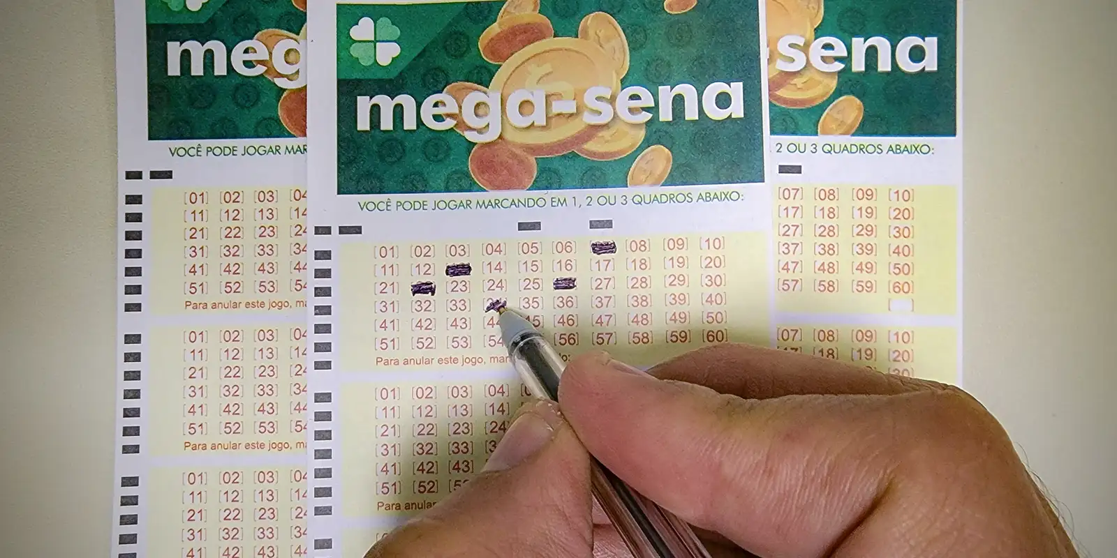 Mega-Sena não tem ganhadores e prêmio acumula em R$ 12 milhões