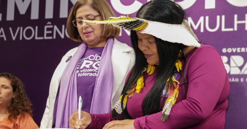 Ministério da Mulher faz pacto com times por feminicídio zero