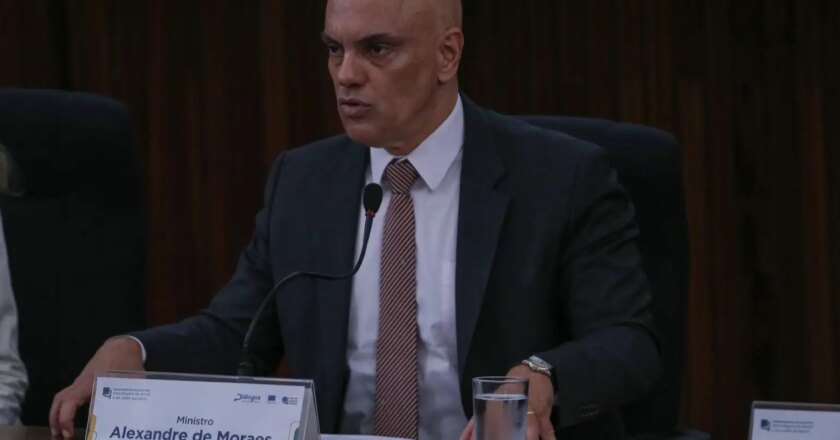 Moraes revoga prisão preventiva de Silvinei Vasques, ex-diretor da PRF