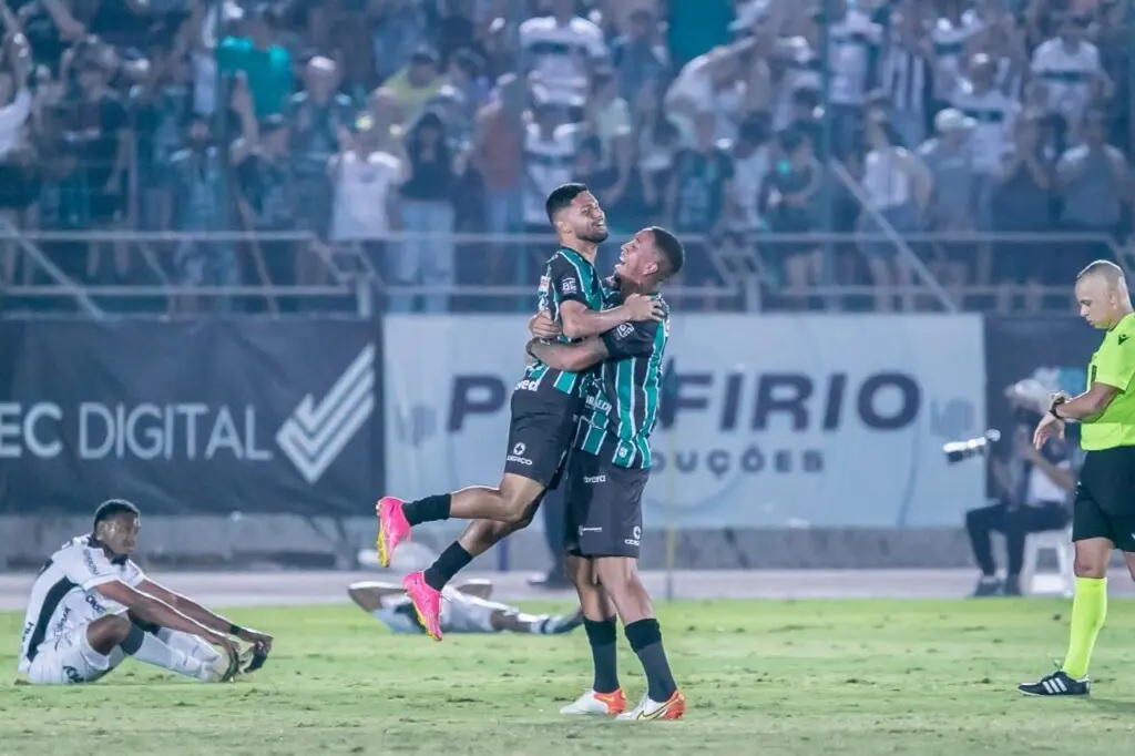 Maringá FC x Anápolis, no Willie Davids, vale a vaga na final do Brasileiro Série D