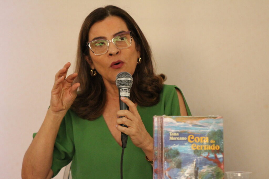 ‘Cora do Cerrado’ é primeiro romance escrito por Tana Moreano