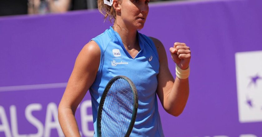 Bia Haddad avança às oitavas de final de torneio WTA 500 na Alemanha
