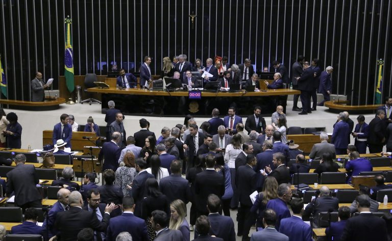 Câmara pode votar projeto que aumenta penas para abandono de idoso – Notícias