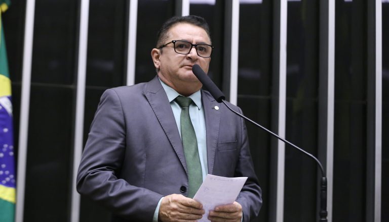 Comissão aprova Política Nacional de Educação para a Política e Cidadania – Notícias