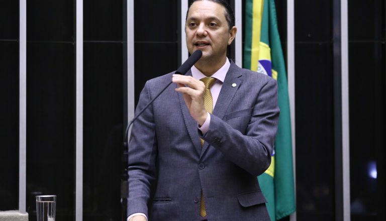 Comissão aprova criação de carteira nacional de identificação da pessoa com deficiência – Notícias