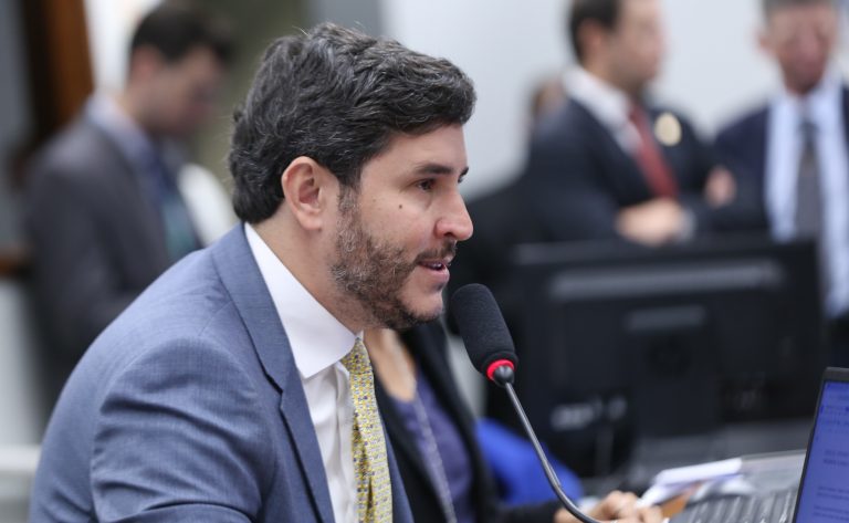Audiência Pública - Esclarecimentos acerca da não divulgação dos dados de alfabetização do SAEB – Sistema de Avaliação da Educação Básica. Dep. Maurício Carvalho (UNIÃO-RO)