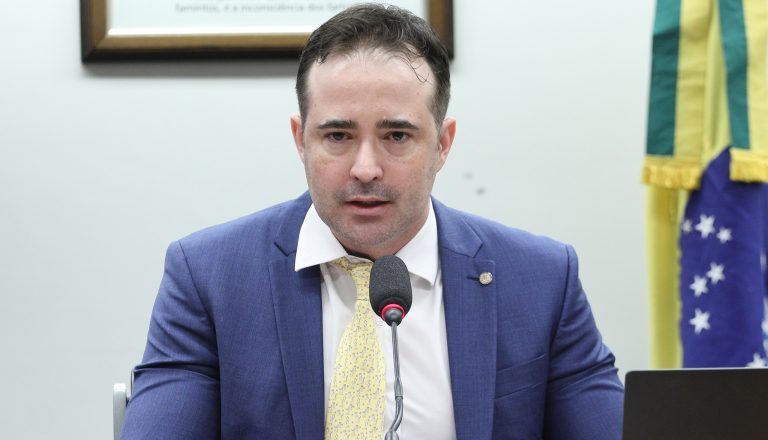 Comissão aprova obrigatoriedade de concessionária do metrô observar normas federais de segurança – Notícias