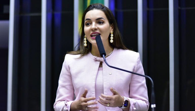 Comissão aprova política de prevenção a síndrome que atinge gestantes – Notícias