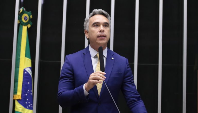 Comissão aprova projeto que prevê curso pré-vestibular gratuito para estudante de escola pública – Notícias
