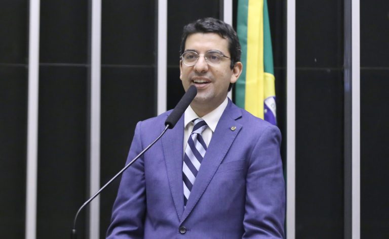 Homenagem aos 120 anos da prestação de serviços da Light ao RJ. Dep. Marcelo Queiroz (PP - RJ)
