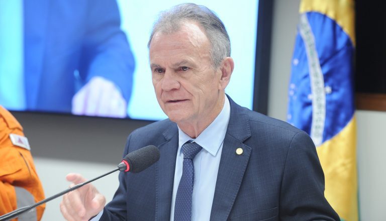 Comissão aprova regras para adoção de espaço público por entidade ou empresa – Notícias