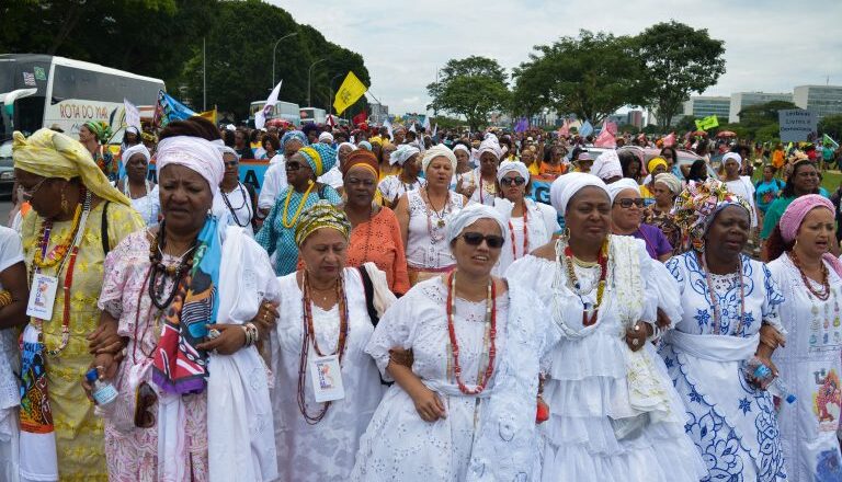Comissão debate preparativos para a marcha nacional das mulheres negras – Notícias