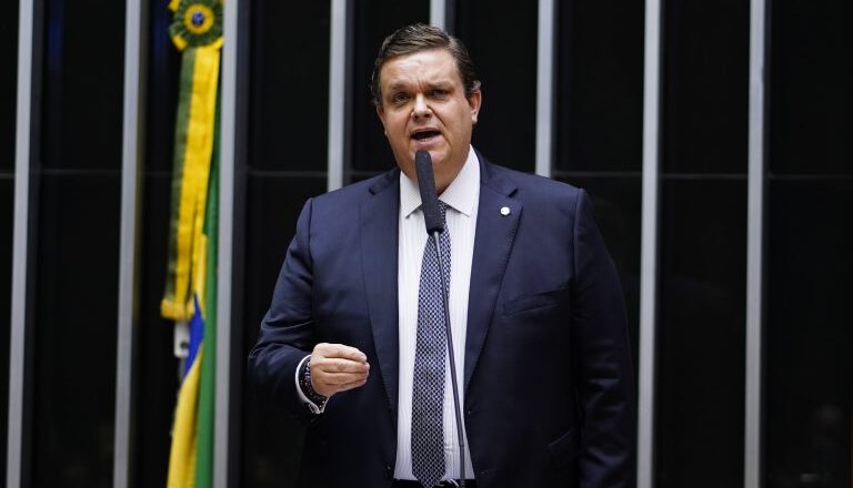 Comissões ouvem ministro da Previdência Social sobre irregularidades no INSS – Notícias