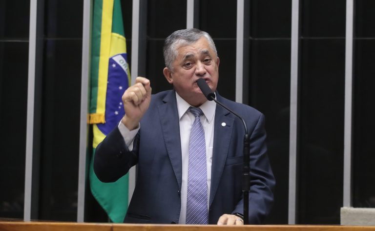 Discussão e Votação de Propostas Legislativas. Dep. José Guimarães (PT - CE)