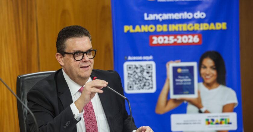 INSS deve corresponder à confiança de aposentados, diz ministro