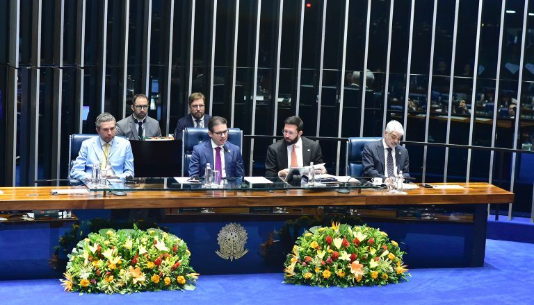 Parlamentares do BRICS defendem cooperação e regulação inclusiva da inteligência artificial – Notícias