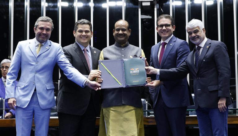 Parlamentares do BRICS defendem reforma das instituições internacionais e uma governança global justa – Notícias