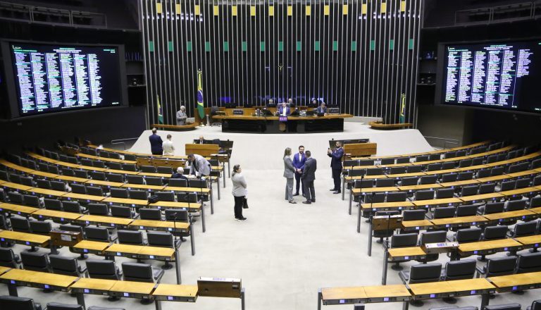 Plenário pode votar hoje criação do Fundo Nacional de Defesa Agropecuária – Notícias
