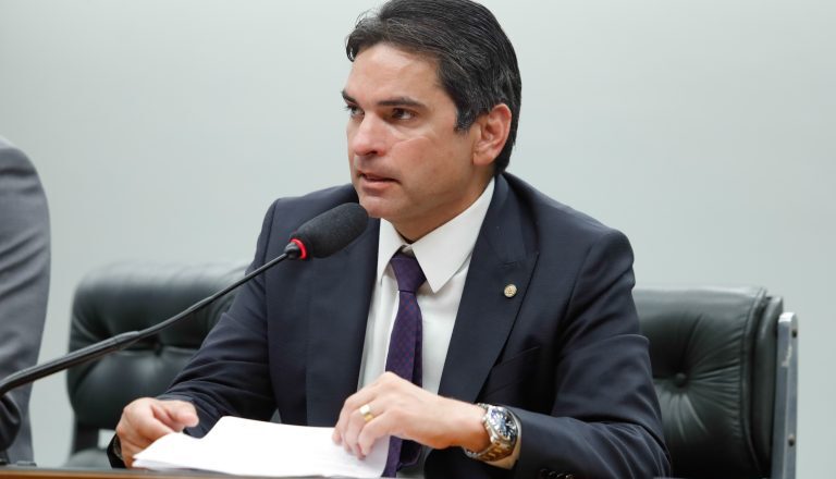 Projeto considera uso indevido do serviço de telecomunicações disparo massivo de chamadas – Notícias