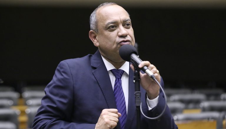 Projeto cria política nacional de apoio a refugiados e imigrantes vulneráveis – Notícias