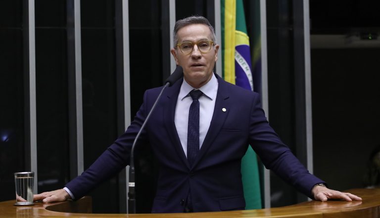 Projeto exige indicação do teor de álcool nos alimentos – Notícias