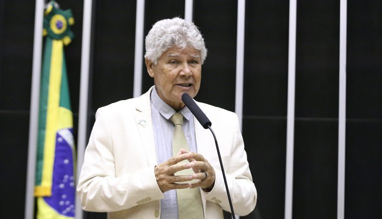 Projeto prevê acesso gratuito a propriedades privadas para visitar áreas naturais públicas – Notícias