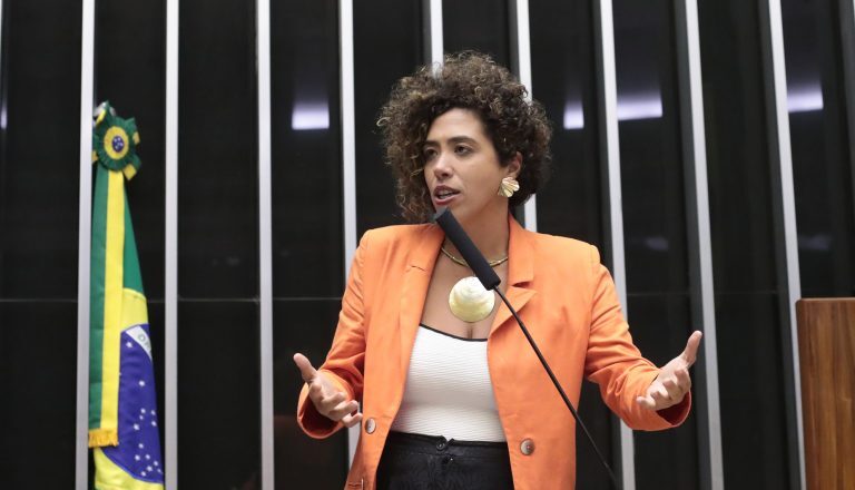 Projeto prevê proteção para trabalhadores diante de eventos climáticos extremos – Notícias