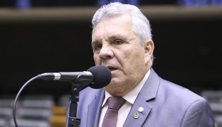 Projeto regulamenta atuação dos bancos comunitários no Brasil – Notícias