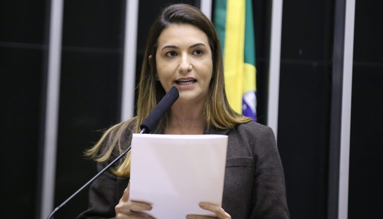 Projeto suspende decreto do governo sobre alimentação saudável nas escolas – Notícias