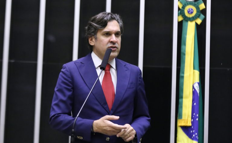 Discussão e Votação de Propostas Legislativas. Dep. Isnaldo Bulhões Jr. (MDB - AL)