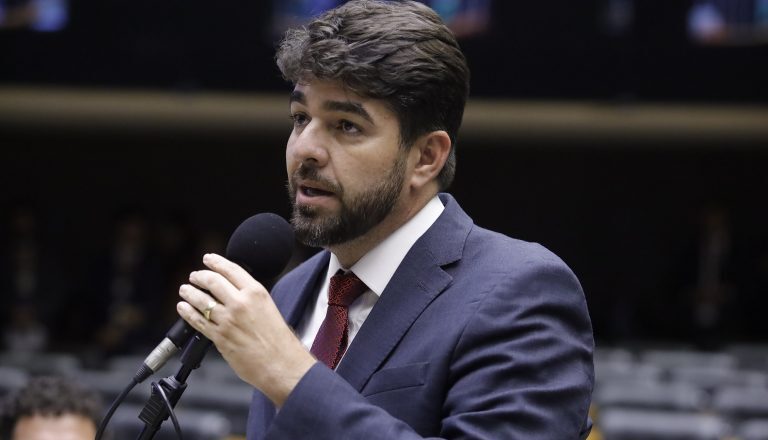 Comissão aprova inclusão de adrenalina autoinjetável na lista de medicamentos fornecidos pelo SUS – Notícias