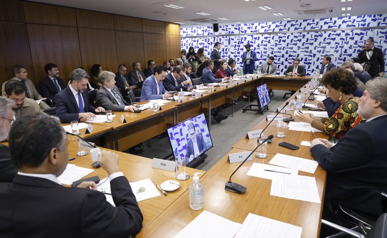 Congresso dará colaboração para trazer mais eficiência à administração pública, diz Motta – Notícias