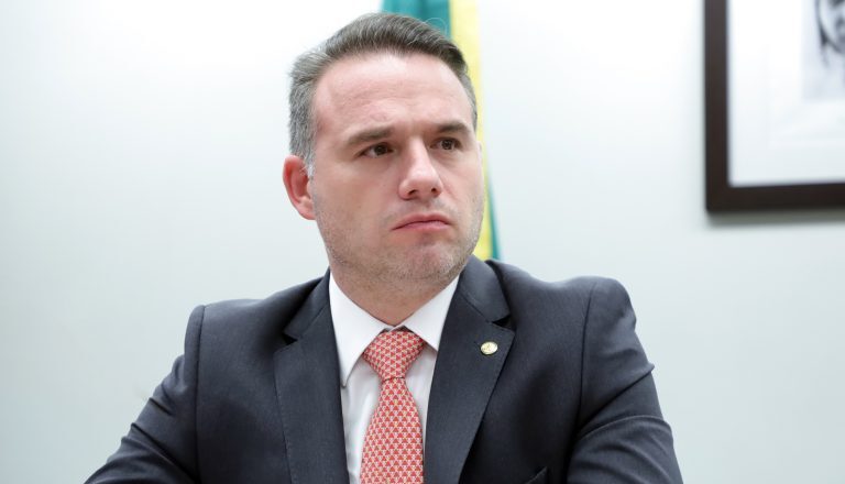 Fabio Schiochet é eleito presidente do Conselho de Ética e defende respeito à democracia – Notícias