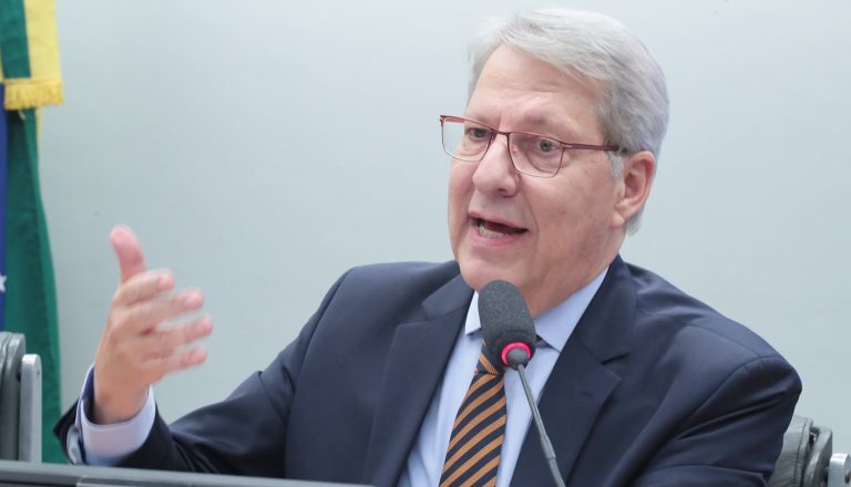 Reforma administrativa: acadêmicos sugerem avaliação de desempenho de servidores – Notícias