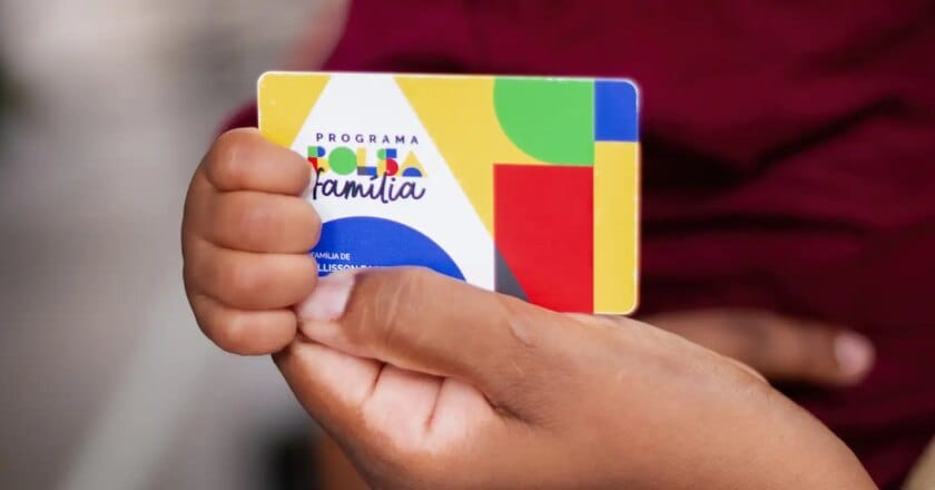 Um em cada cinco lares recebia benefício do Bolsa Família em 2023