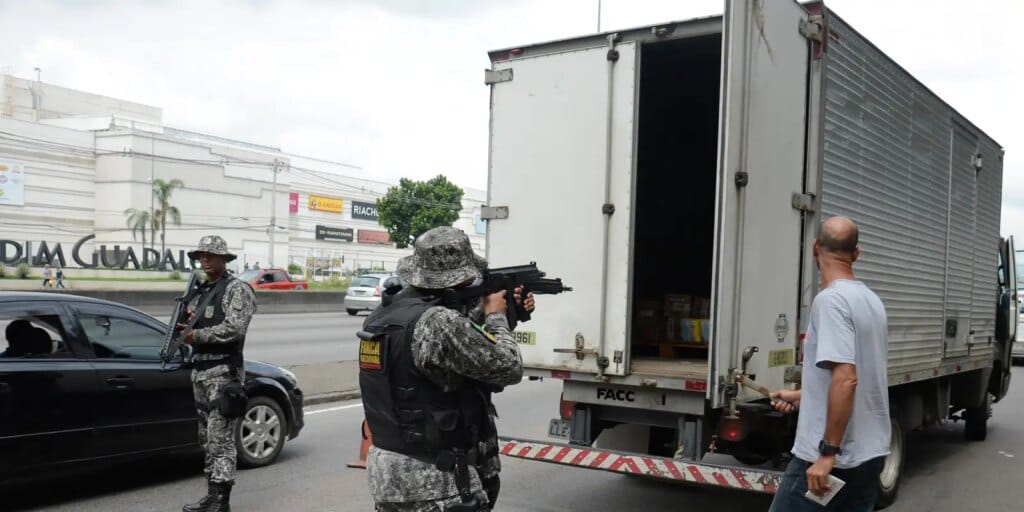 Mais de 10 mil roubos de carga foram registrados no país em 2024