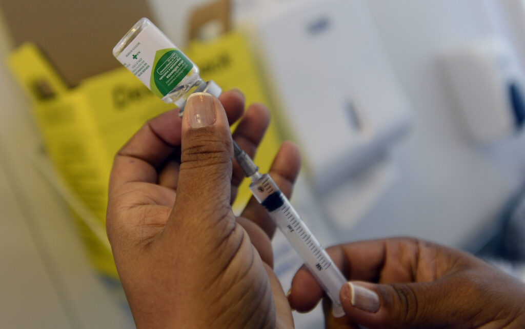 InfoGripe aponta alta de influenza A e Covid-19 em Goiás e no Distrito Federal