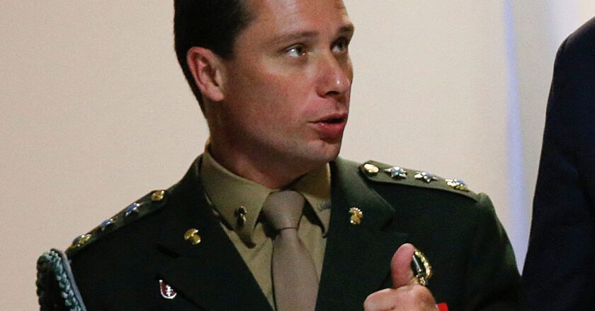 Ex-ajudante de ordens de Bolsonaro depõe novamente na Polícia Federal