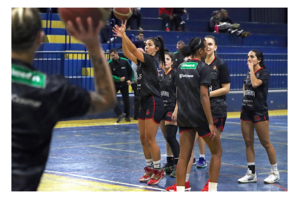 APVE Londrina disputa fase final do Paranaense Feminino 2025 neste fim de semana