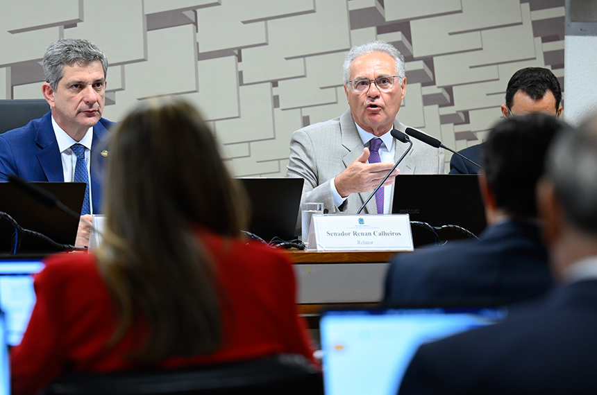 CAE aprova isenção do IR até R$ 5 mil; proposta vai à Câmara