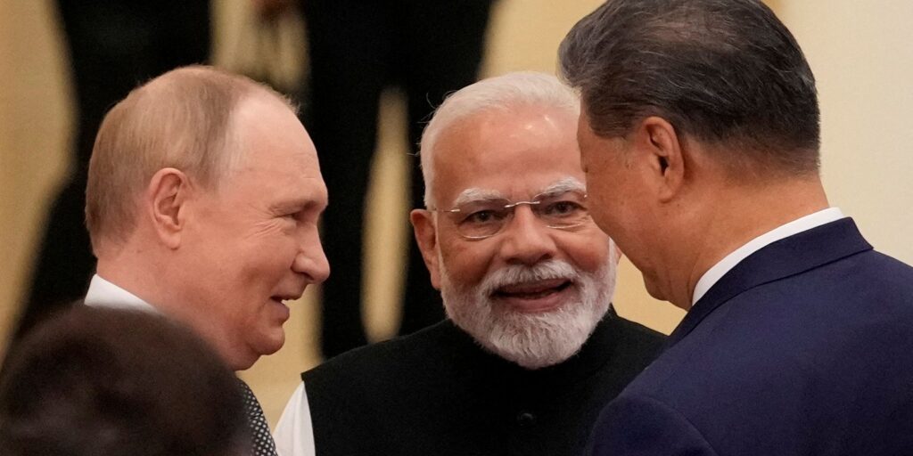China propõe nova ordem mundial ao lado da Rússia e da Índia