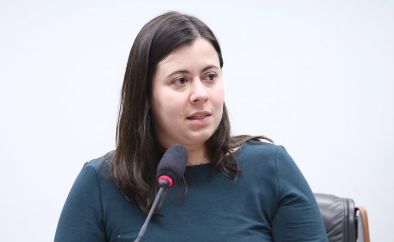 Audiência Pública - Condições de Acesso e de Trabalho das Mulheres na Gestão da Educação Pública Federal. Dep. Sâmia Bomfim (PSOL - SP)