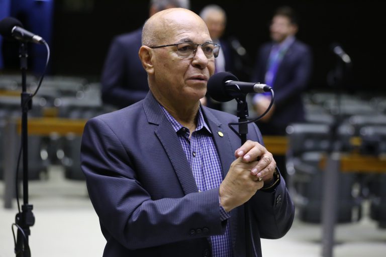 Sessão Deliberativa. Dep. Professor Alcides (PL - GO)