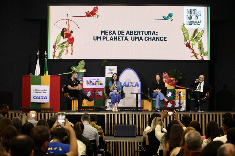 Compromisso coletivo no enfrentamento a emergências climáticas marca abertura da Semana da Inovação
