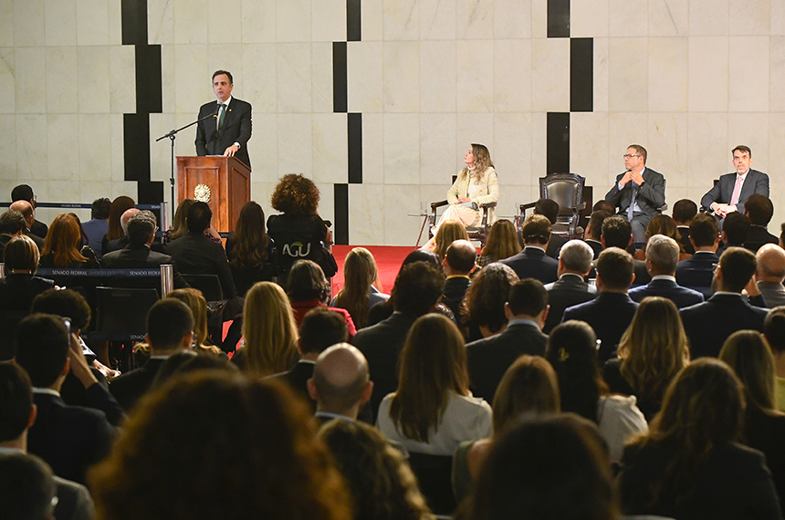 Conselho Nacional da Advocacia Pública Fiscal apresenta estatuto ao Congresso