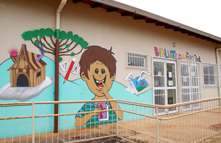 Contação do livro “O Papagaio Real” é atração na Biblioteca da Zona Sul nesta quinta (18)
